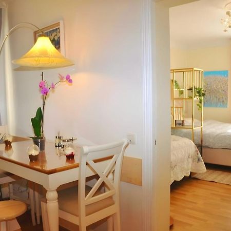 La Boheme - The Magic Of Riga & Free Parking Apartman Kültér fotó